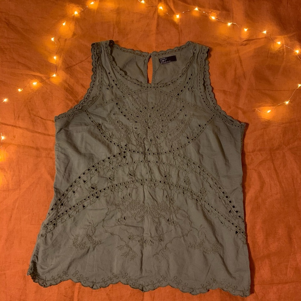 ✨LACE TANK✨